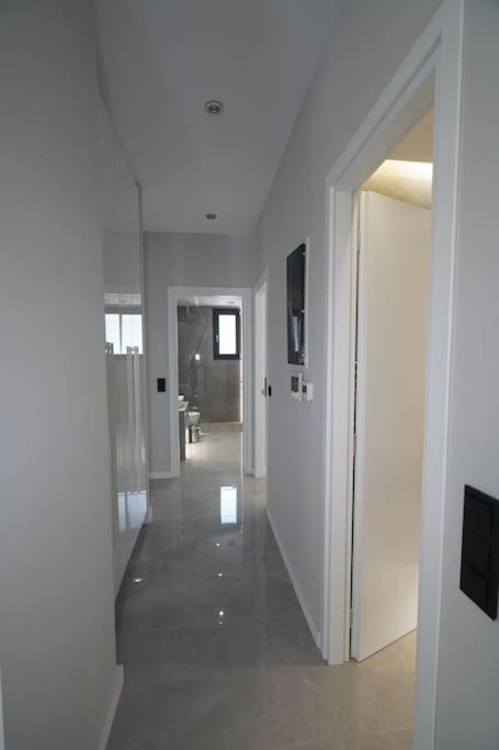 Brand New 3Br With 2 Bathrooms Marousi Apartment Афіни Екстер'єр фото