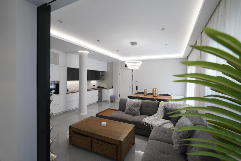 Brand New 3Br With 2 Bathrooms Marousi Apartment Афіни Екстер'єр фото
